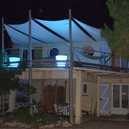 Leucateloc Apartment Exterior photo